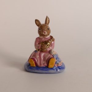 Royal Doulton Bunnykins figure Gilded Polly Daydreaming DB443, Bunnykins of the
