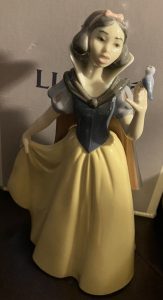 LLADRO 7555 Snow White Retired! Mint Condition! Original Grey Box L@@K! Rare!
