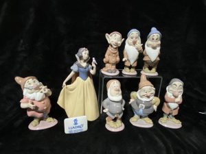 LLADRO SNOW WHITE AND THE SEVEN Dwarfs THE COMPLETE SET