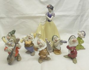 Nao by Lladro Porcelain Figures : Disney, Snow White & Seven Dwarfs Set Signed