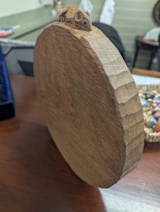 VINTAGE ROBERT MOUSEMAN THOMPSON OAK CAKE STAND, GREAT MOUSE