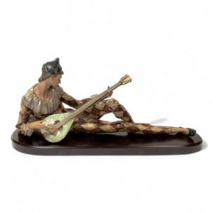 LLadro 'A Soft Refrain' Model No:- 13578. Limited edition of 1000. Designed by A